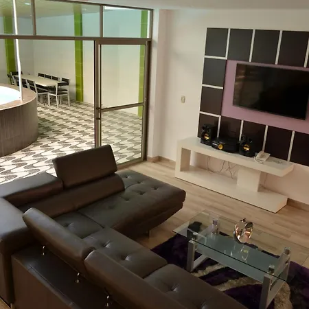 Hotel Regina Resort & Convenciones Cochabamba Room photo